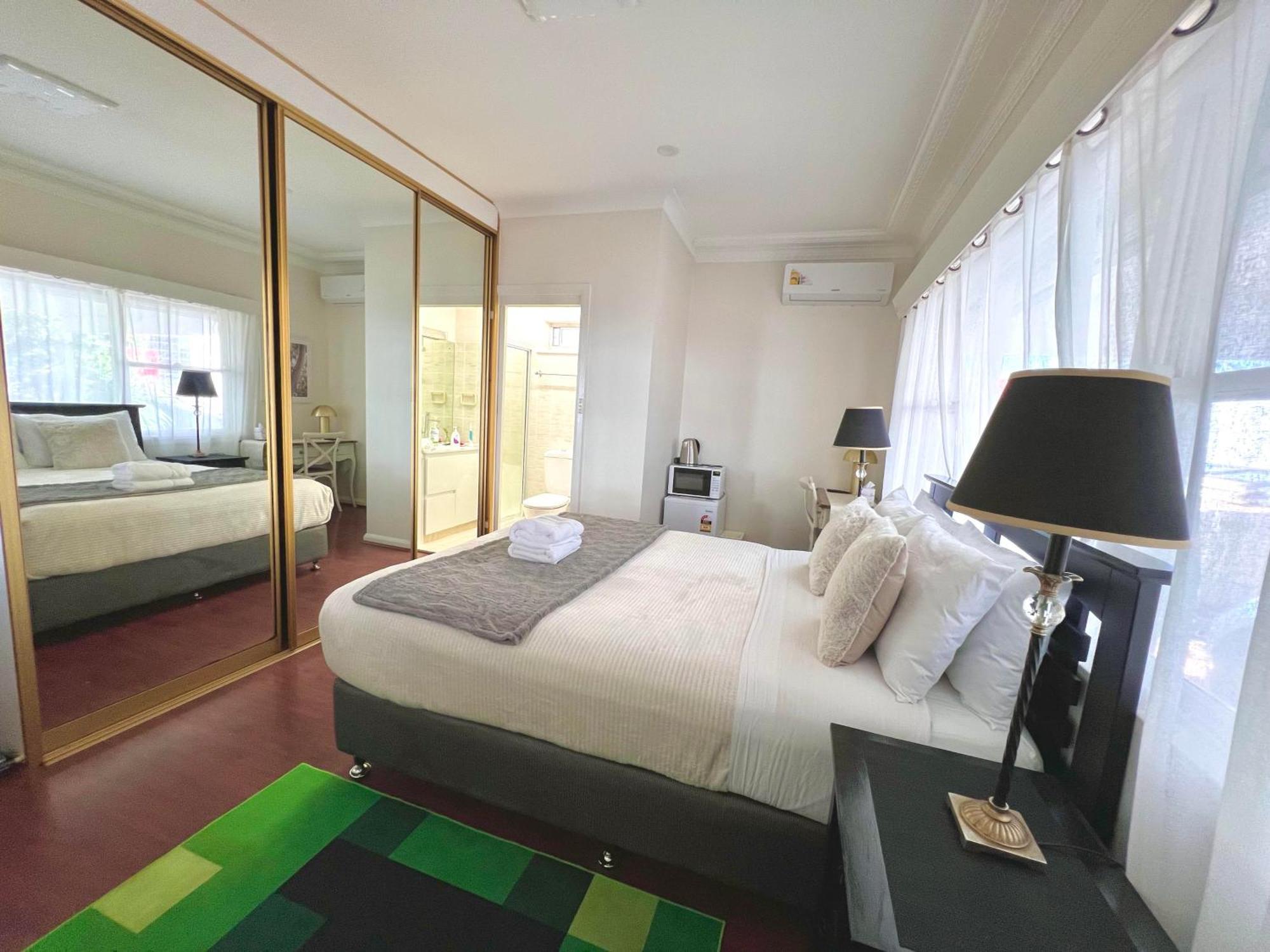 North Ryde Guesthouse Sydney Bagian luar foto